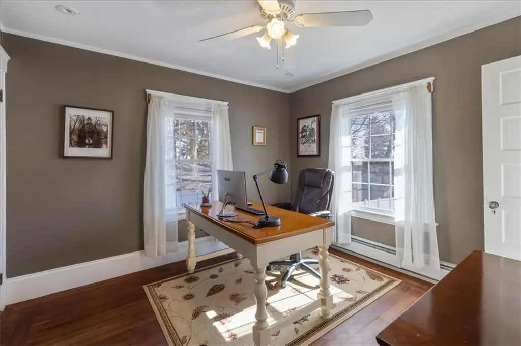 116 Glen Road Woonsocket RI 02895