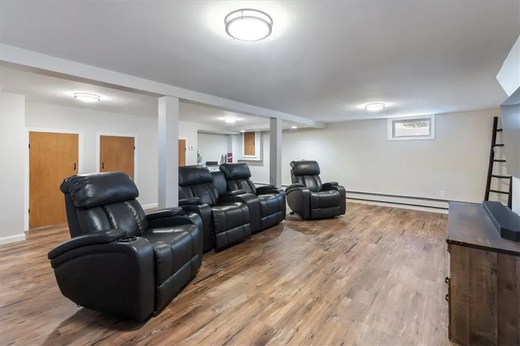 116 Glen Road Woonsocket RI 02895
