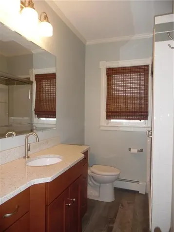 46 First School Street Bristol RI 02809