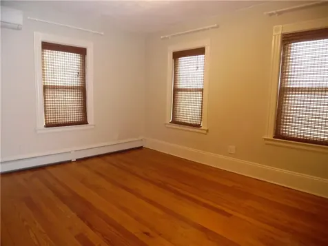 46 First School Street Bristol RI 02809