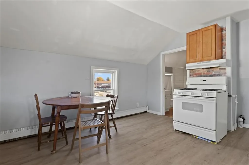 15 Lucas Street Pawtucket RI 02860