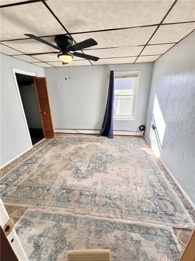 15 Lucas Street Pawtucket RI 02860