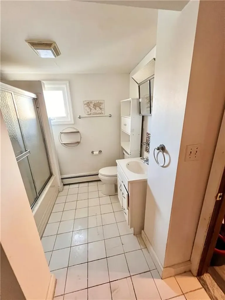 15 Lucas Street Pawtucket RI 02860