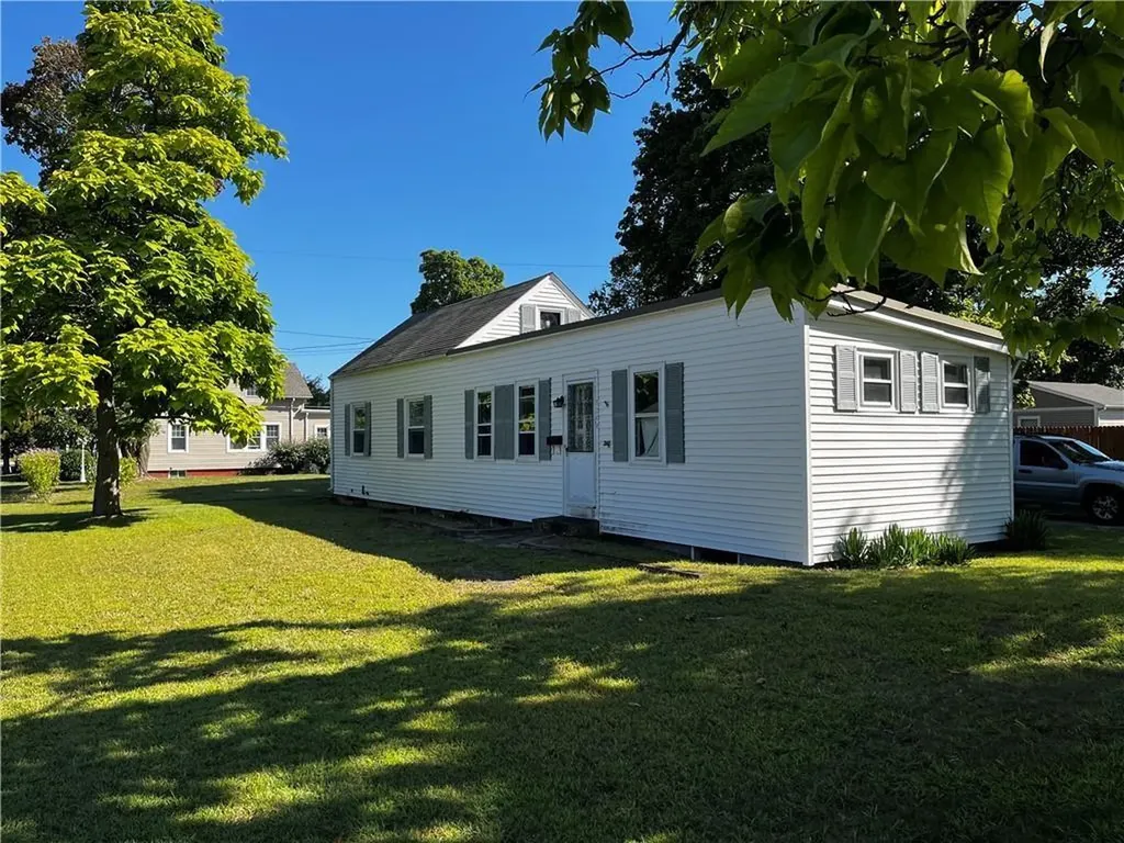 1508 West Shore Road Warwick RI 02886