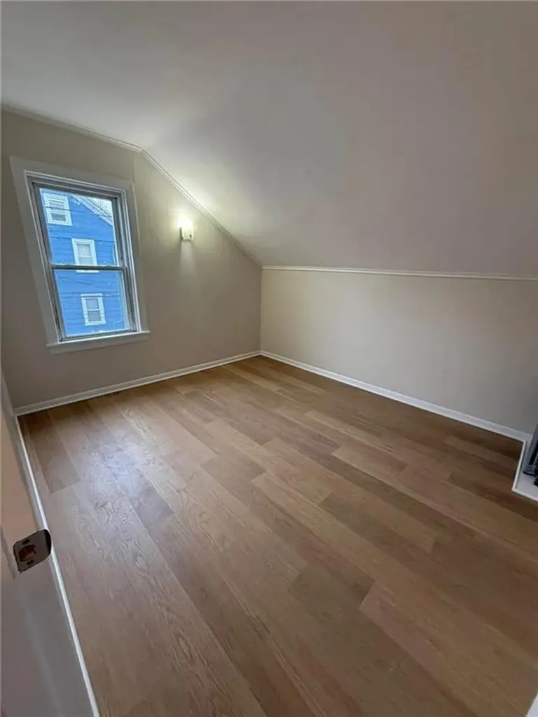 23 Yale Avenue Providence RI 02908