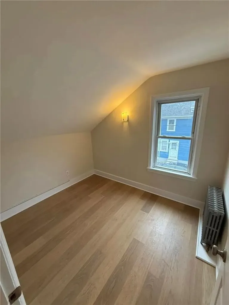 23 Yale Avenue Providence RI 02908
