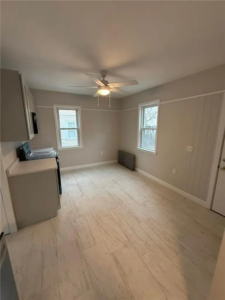 23 Yale Avenue Providence RI 02908