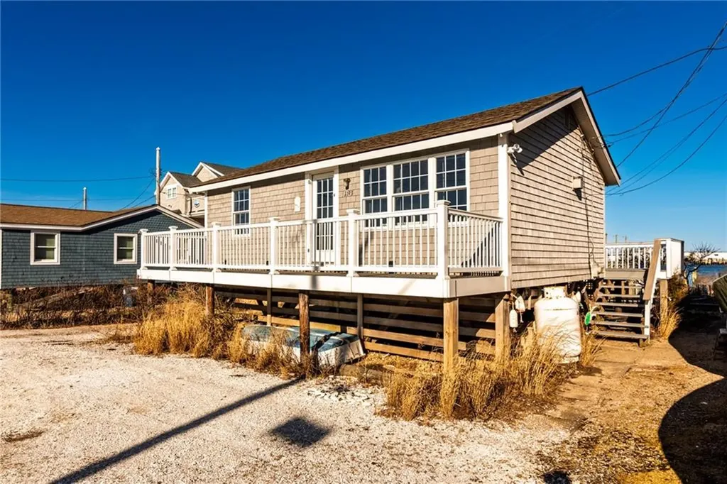1193 Succotash Road Narragansett RI 02879