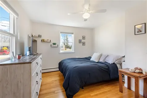 32 Evergreen Drive Portsmouth RI 02871