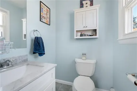 32 Evergreen Drive Portsmouth RI 02871