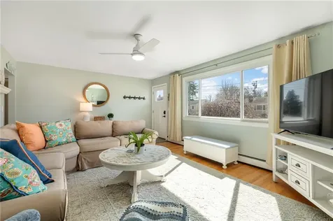 32 Evergreen Drive Portsmouth RI 02871