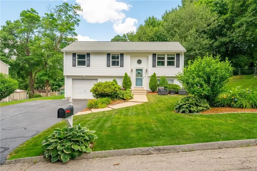 97 Hill Top Drive Johnston RI 02919
