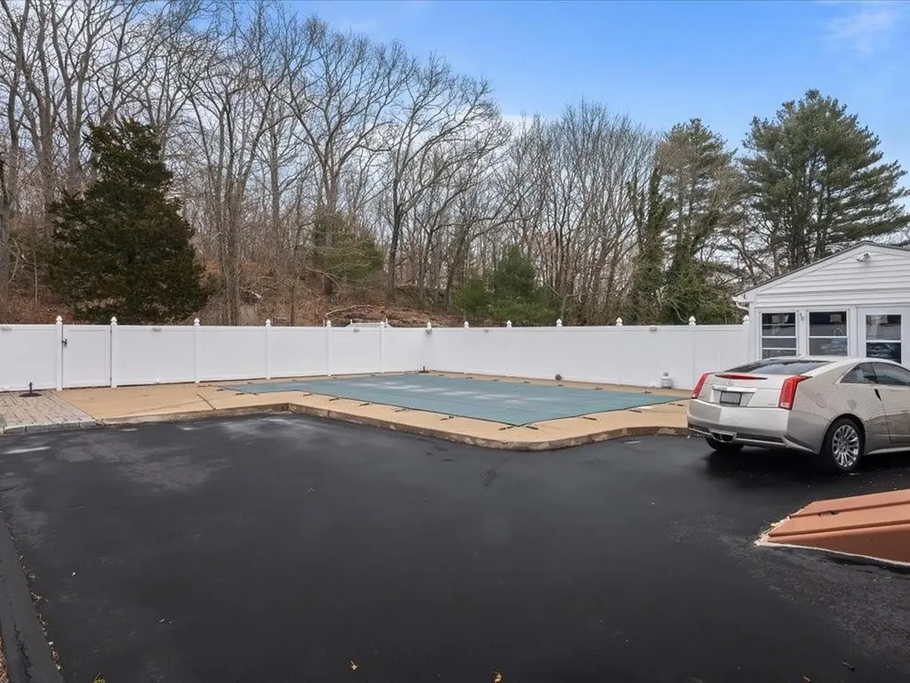 193 High Street Westerly RI 02891