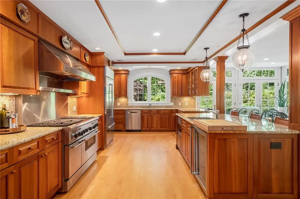 78 East Orchard Avenue Providence RI 02906