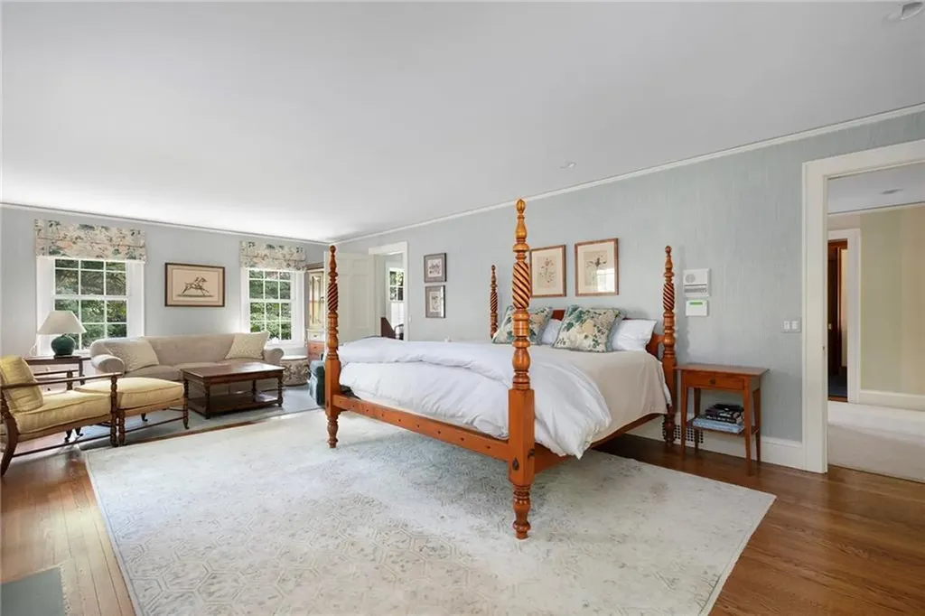 78 East Orchard Avenue Providence RI 02906