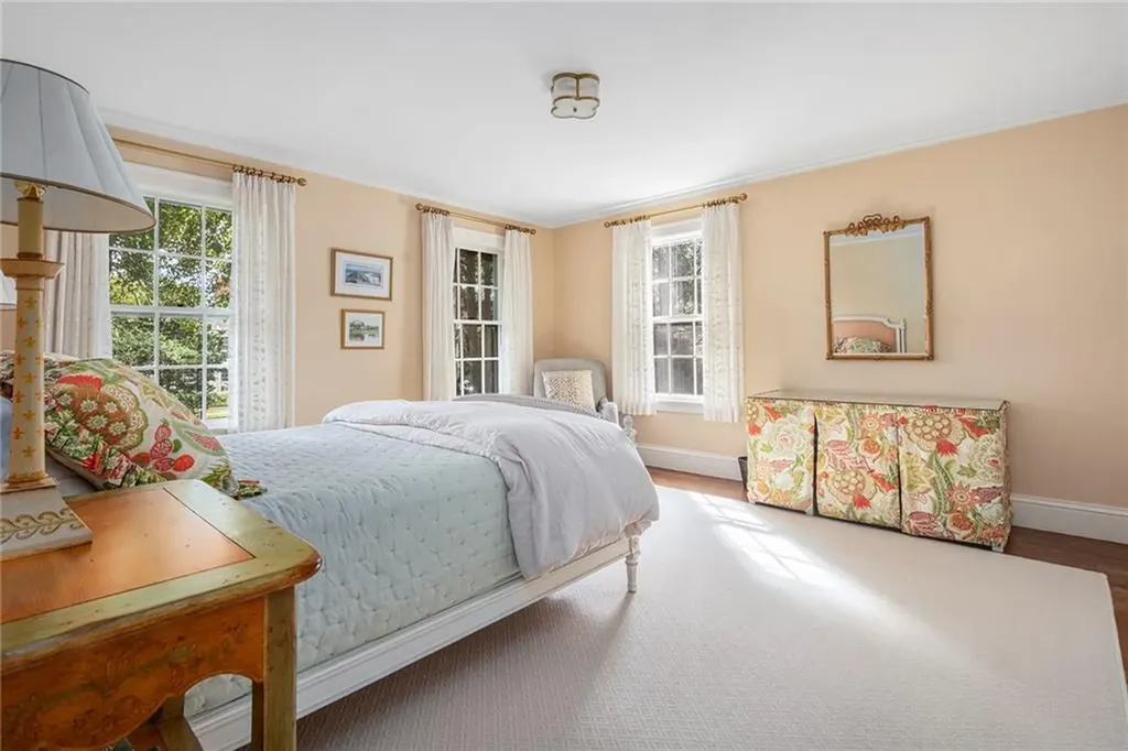 78 East Orchard Avenue Providence RI 02906