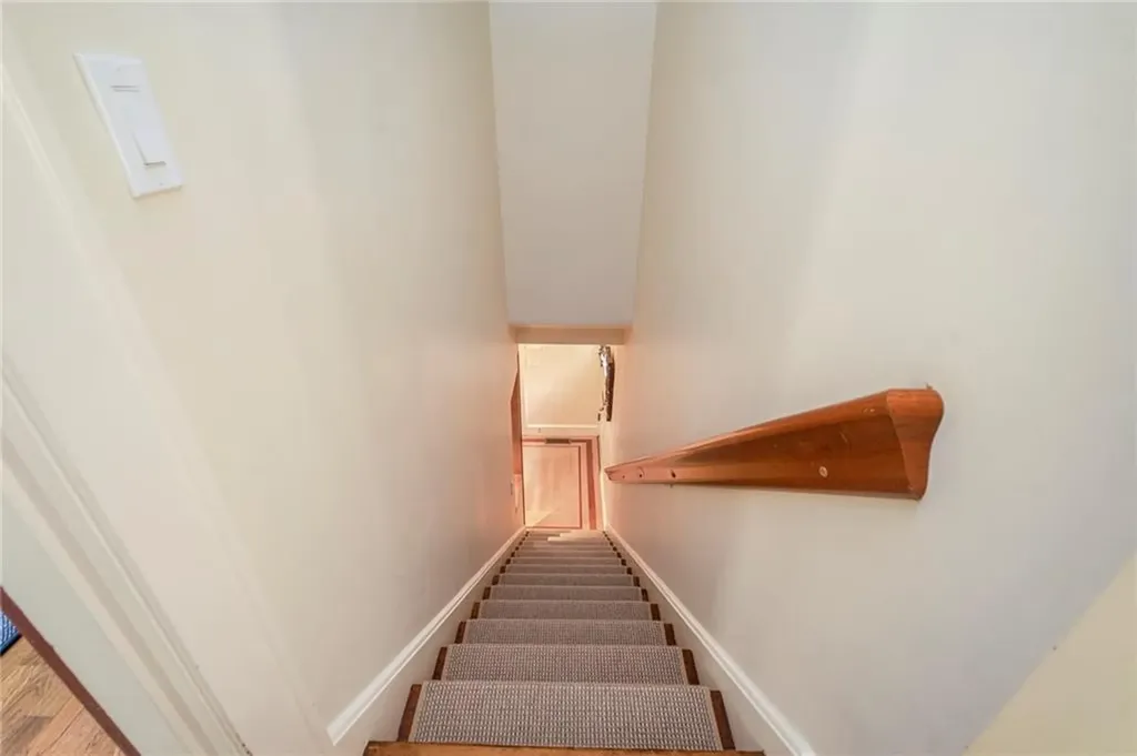 78 East Orchard Avenue Providence RI 02906