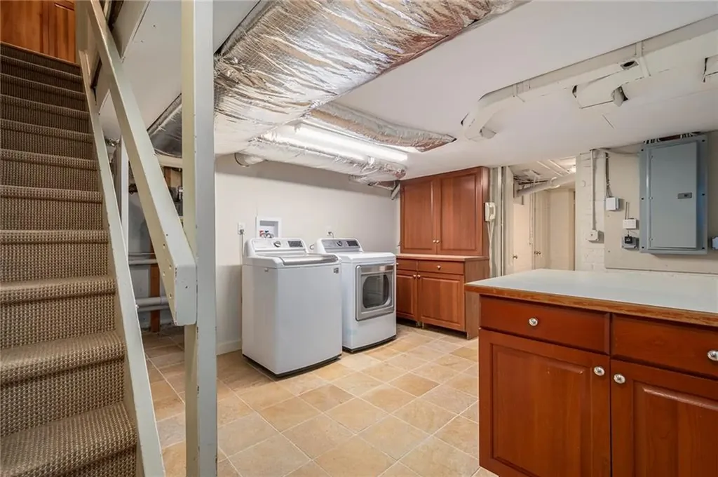 78 East Orchard Avenue Providence RI 02906