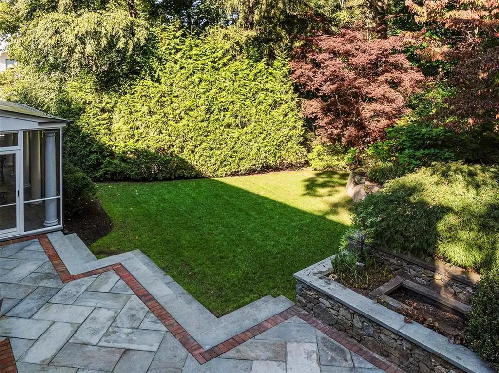 78 East Orchard Avenue Providence RI 02906