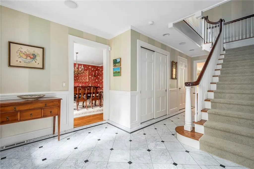 78 East Orchard Avenue Providence RI 02906