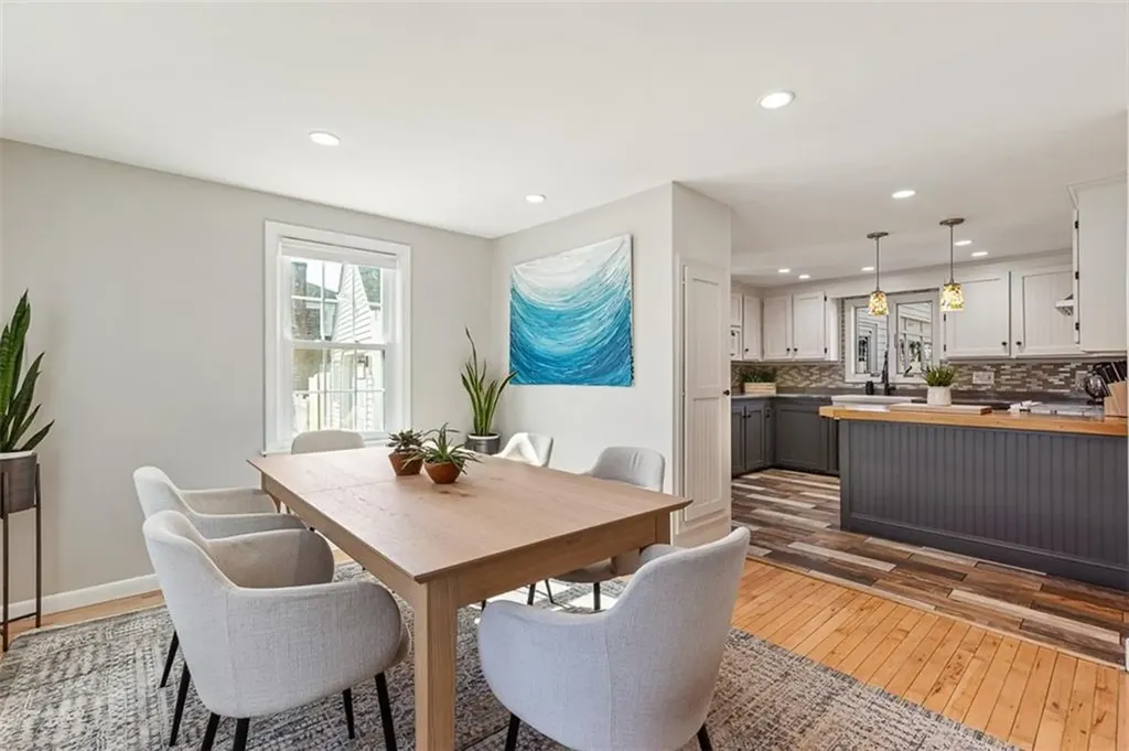 20 Highview Avenue Barrington RI 02806