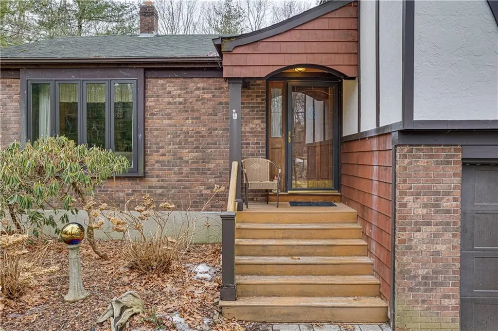 169 Franklin Road Scituate RI 02825