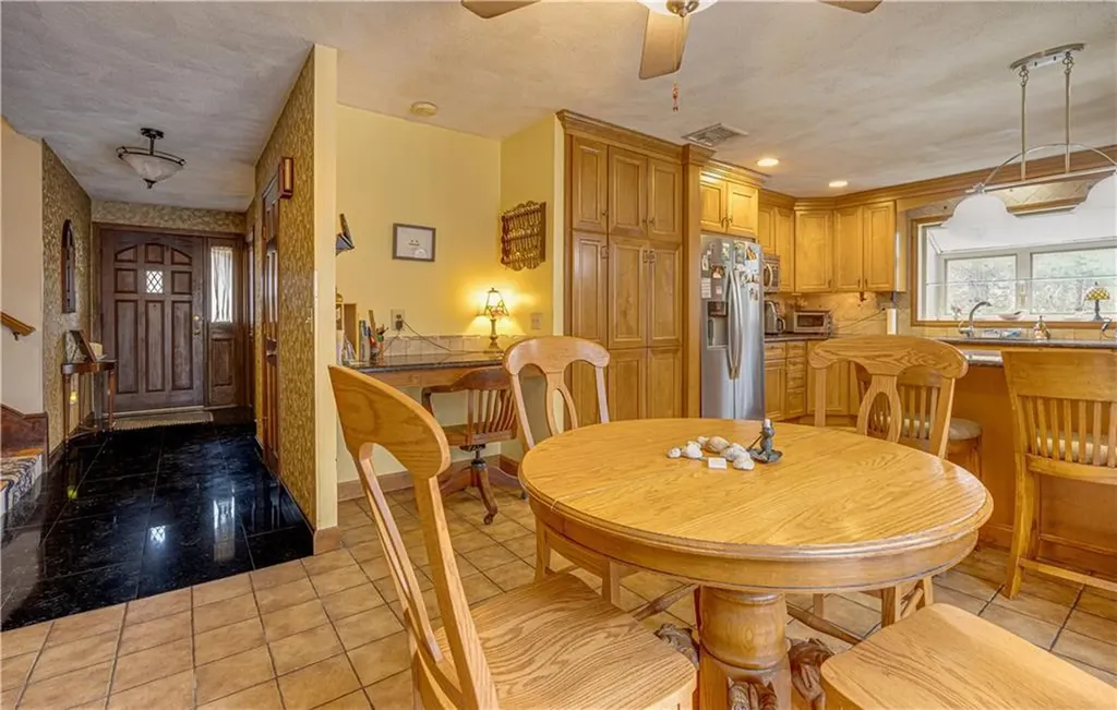 169 Franklin Road Scituate RI 02825