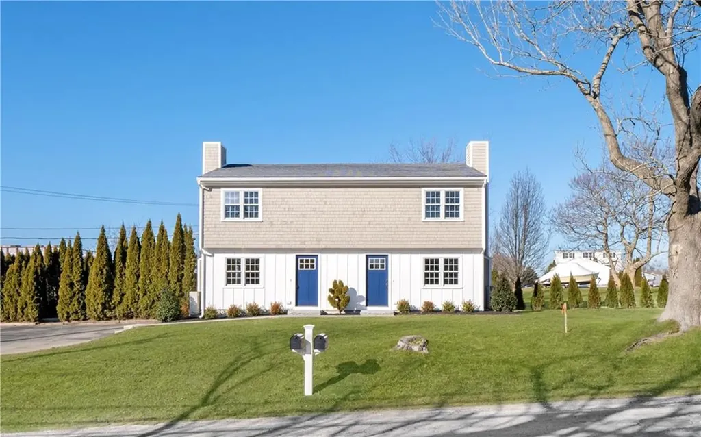 476 Green End Avenue Middletown RI 02842