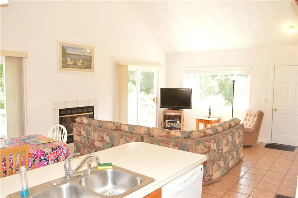 1 Alexander Drive Narragansett RI 02882