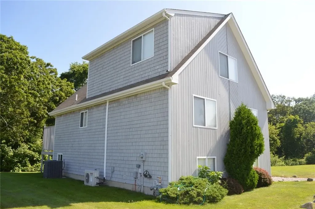 1 Alexander Drive Narragansett RI 02882