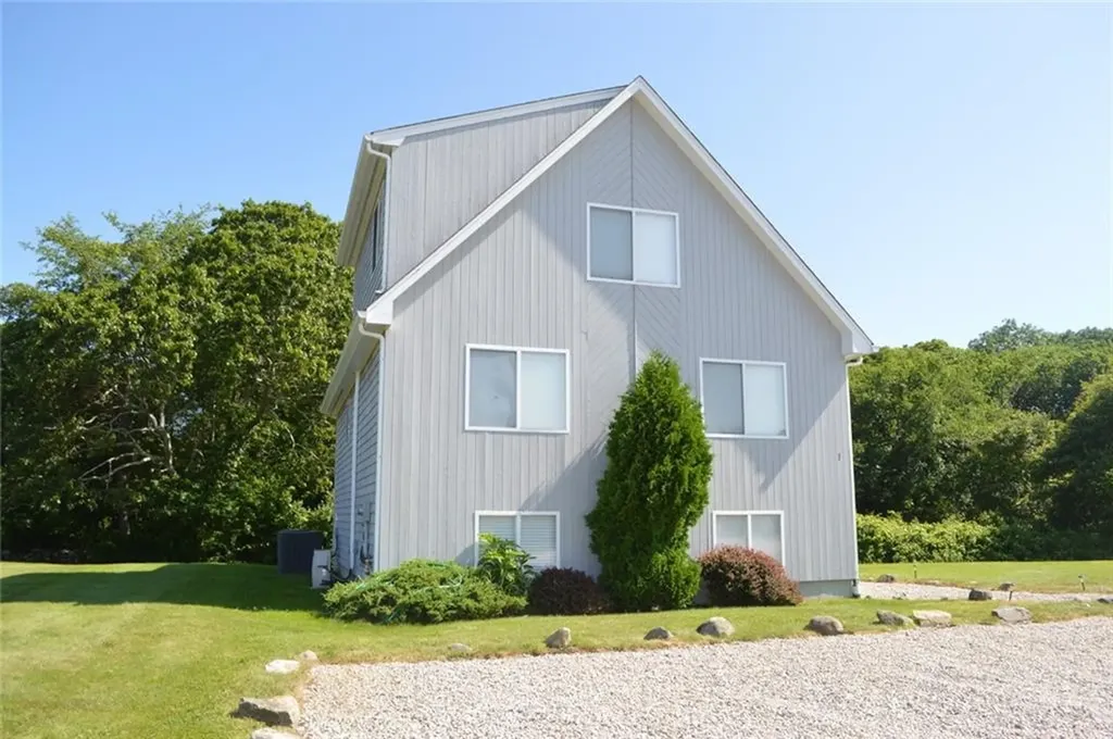 1 Alexander Drive Narragansett RI 02882