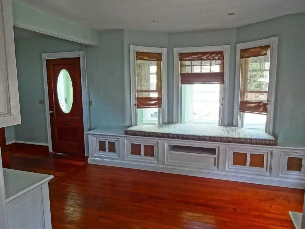 67 Hall Avenue Newport RI 02840