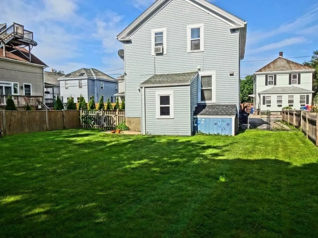 67 Hall Avenue Newport RI 02840