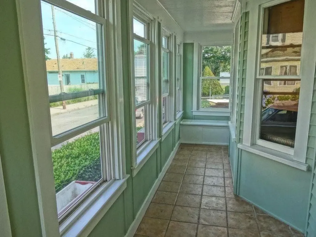 67 Hall Avenue Newport RI 02840