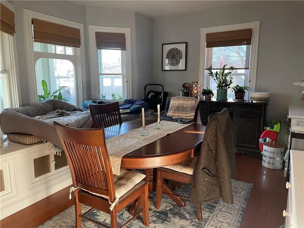67 Hall Avenue Newport RI 02840