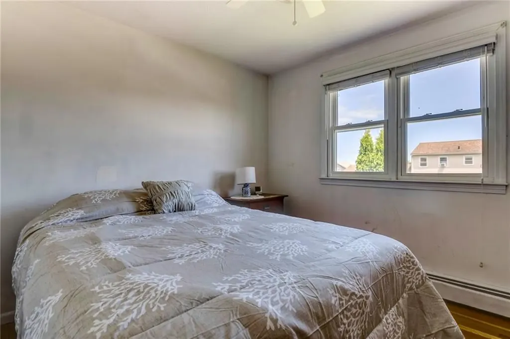 14 Hope Lane Narragansett RI 02882