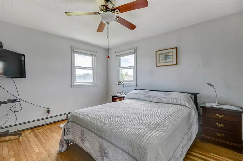 14 Hope Lane Narragansett RI 02882