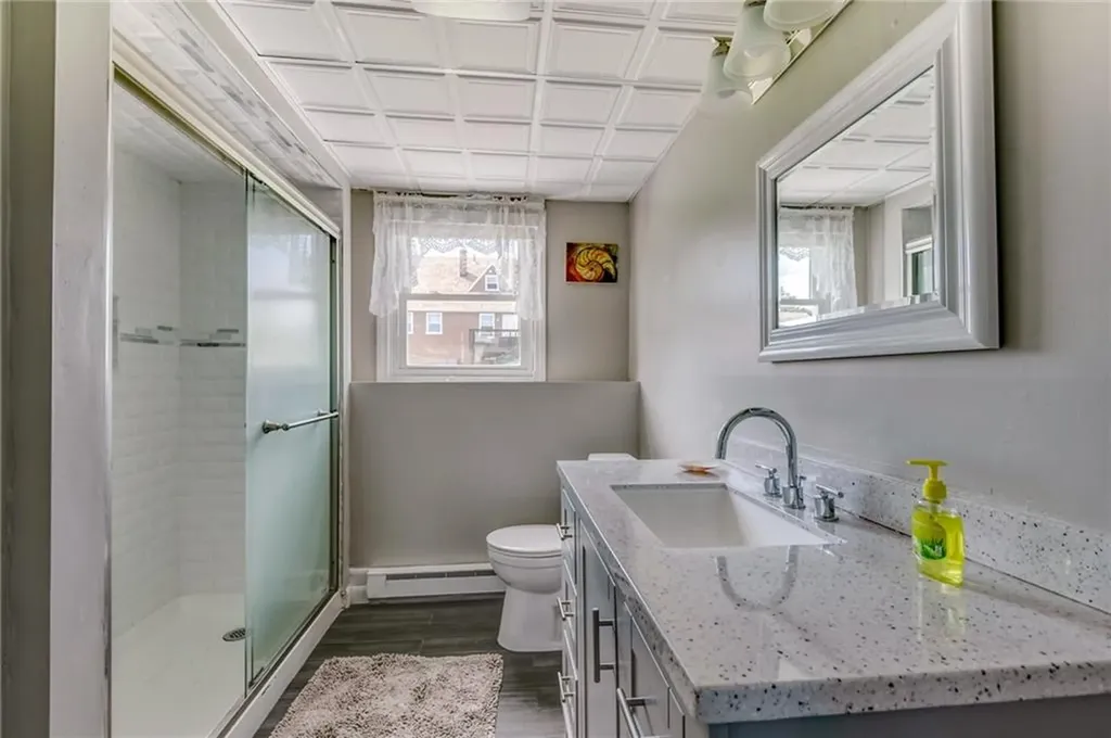 14 Hope Lane Narragansett RI 02882