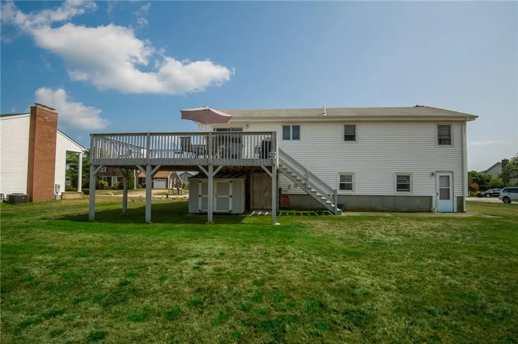 14 Hope Lane Narragansett RI 02882