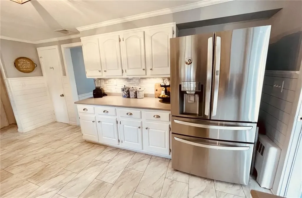 60 Felsmere Avenue Pawtucket RI 02861