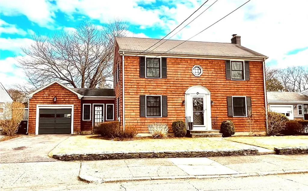 60 Felsmere Avenue Pawtucket RI 02861