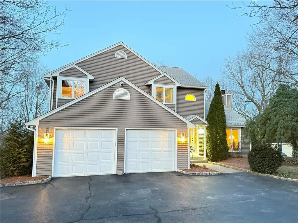 29 Rollingwood Drive Johnston RI 02919