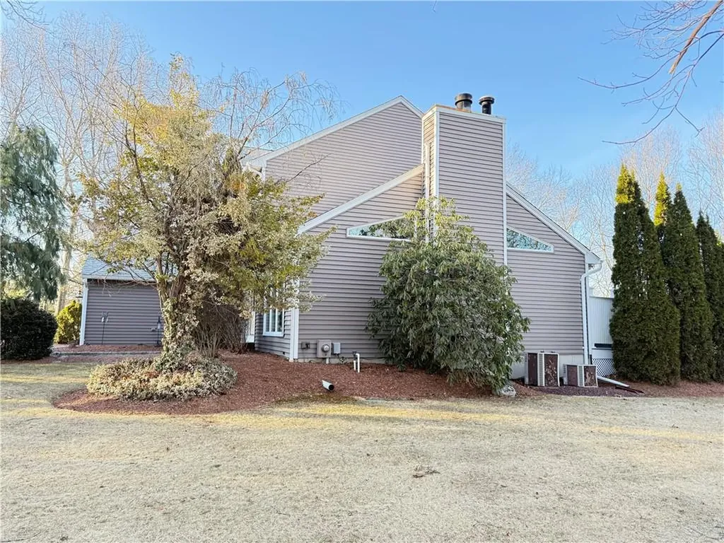 29 Rollingwood Drive Johnston RI 02919