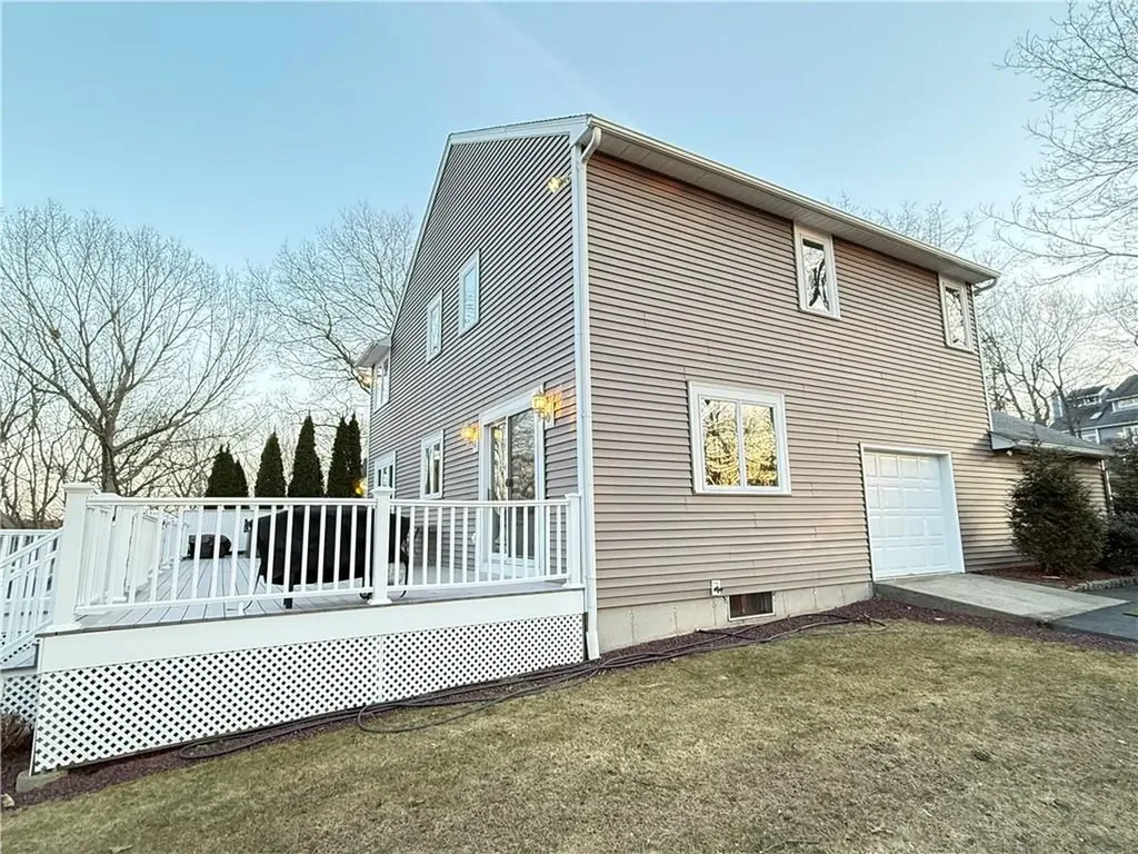 29 Rollingwood Drive Johnston RI 02919