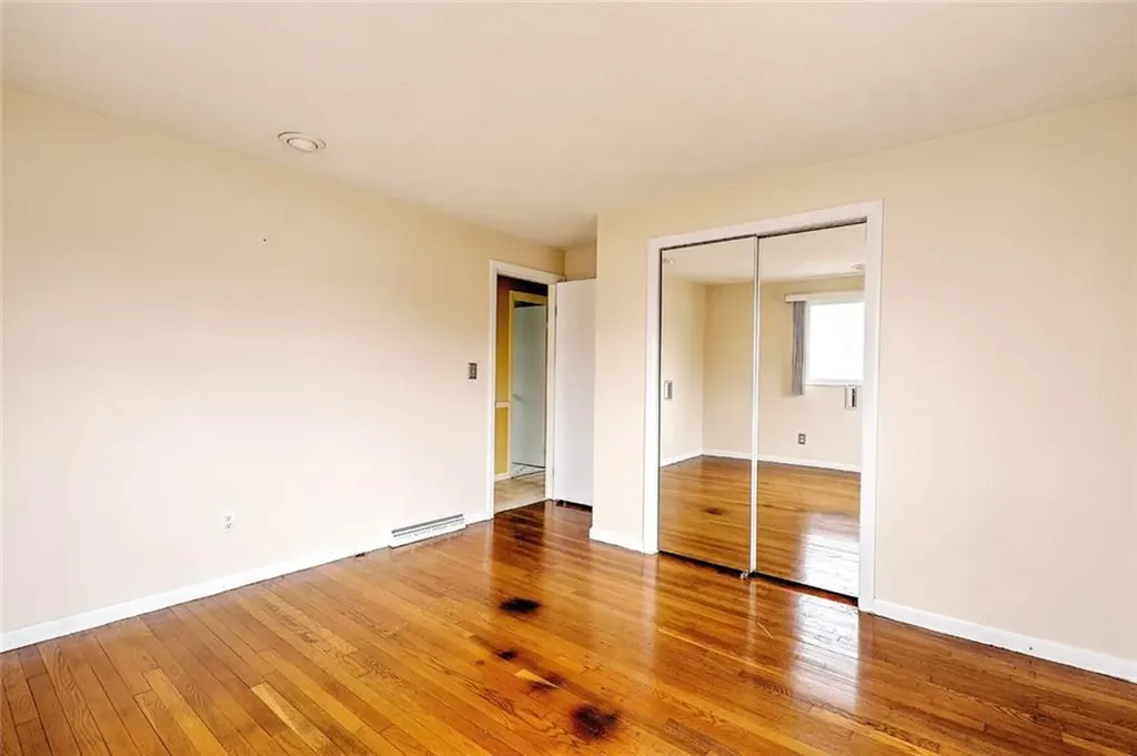 205 Smith Street Warwick RI 02886