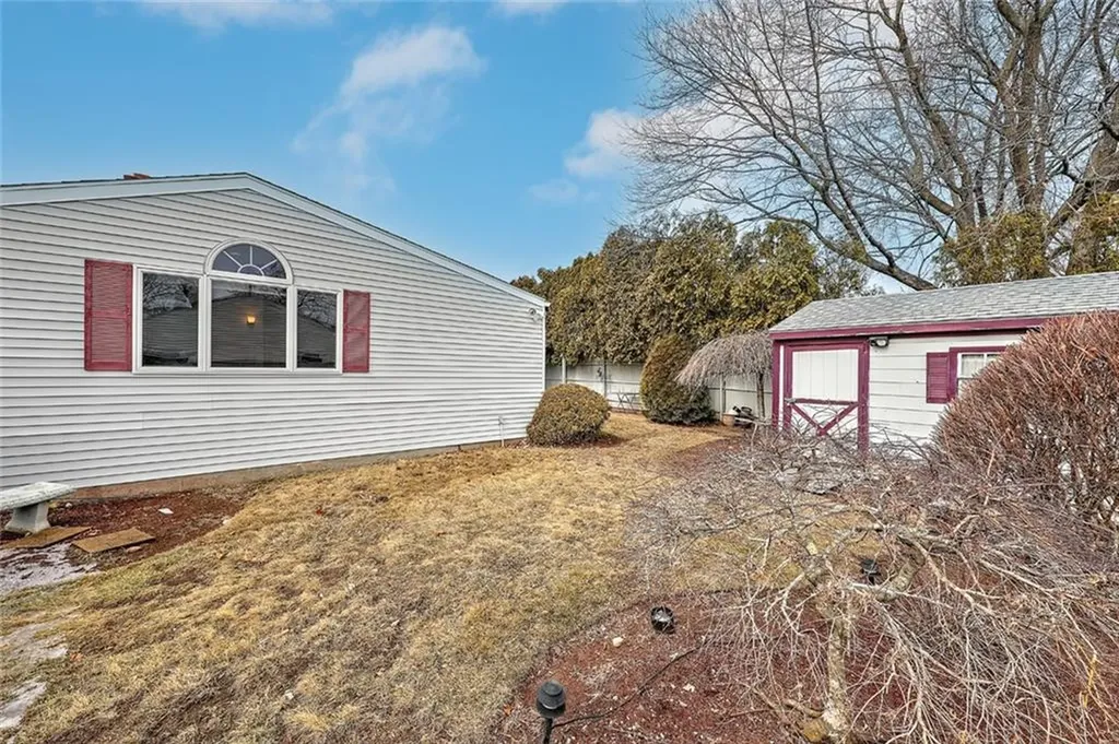 205 Smith Street Warwick RI 02886