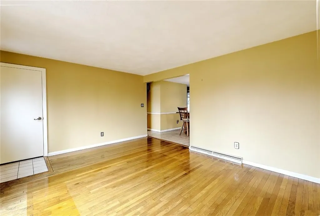 205 Smith Street Warwick RI 02886