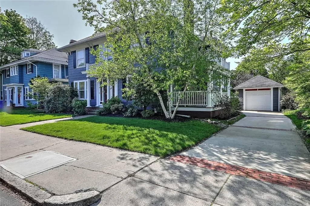 14 Lafayette Street Pawtucket RI 02860