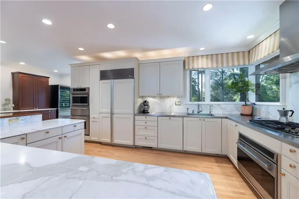 112 Tupelo Hill Drive Cranston RI 02920