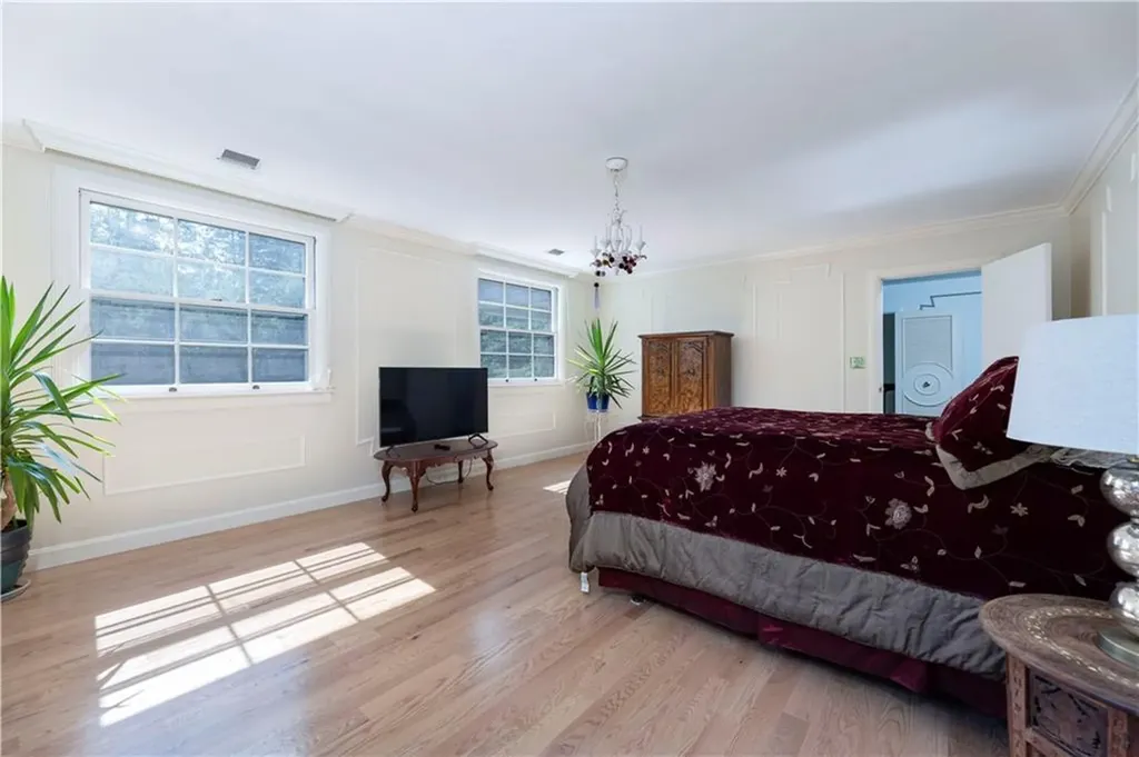 112 Tupelo Hill Drive Cranston RI 02920